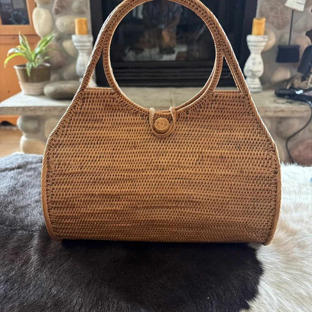 Rattan Bag Hand Woven In Kauai Hawaii Vintage New Never Used Made In Hawaii - Picture 1 of 12